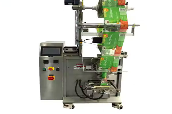Fully automatic metering packaging machine