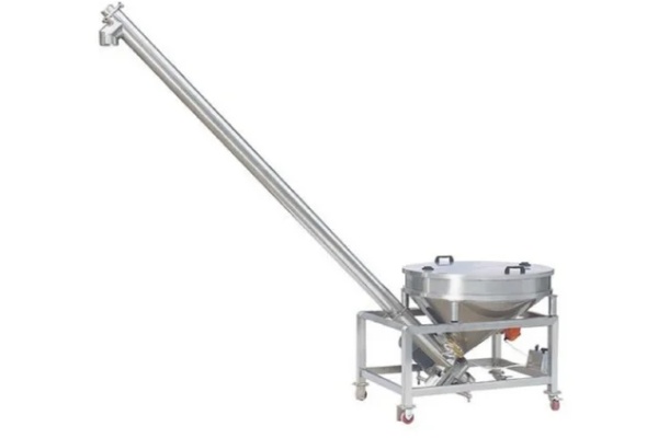 Pipe Screw Conveyors Transporting Powdered Sugar