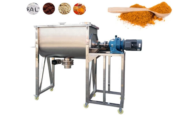 Horizontal dry powder mixer