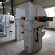 Belt Type Bucket Elevator